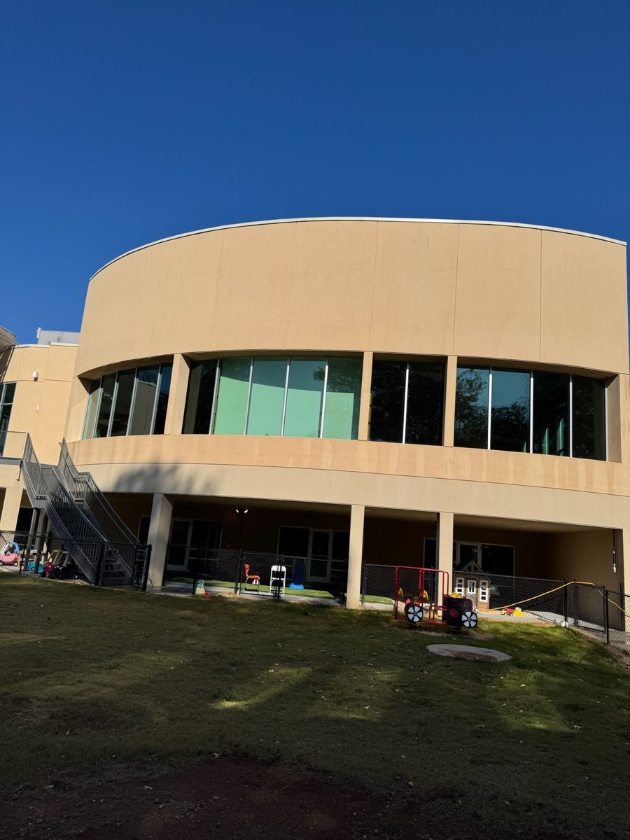 Commercial building after Sunshine pressure washing