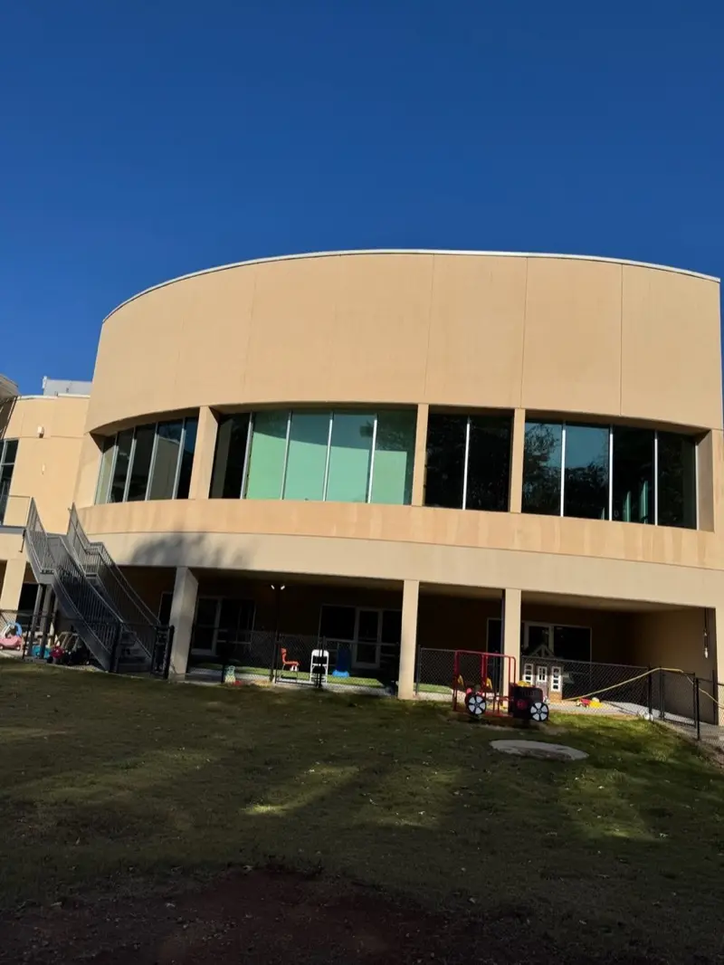 Commercial building after Sunshine pressure washing
