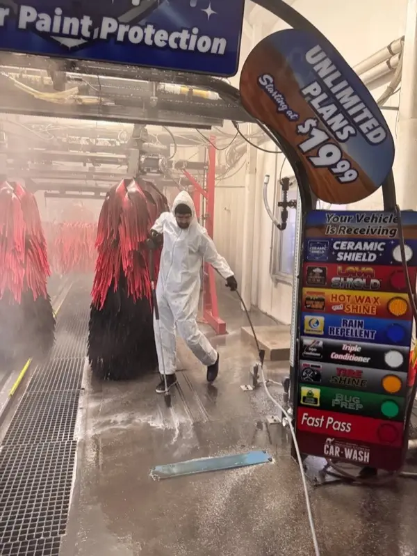 Commercial pressure washing job